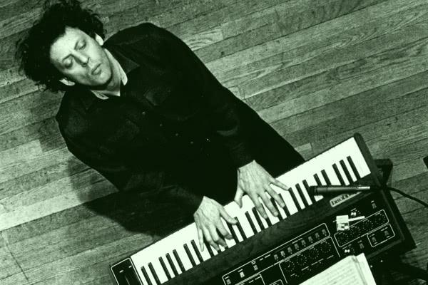 172 philip glass 600x400 1